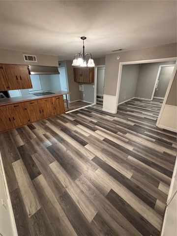 2605 San Medina Avenue, Dallas, TX 75228