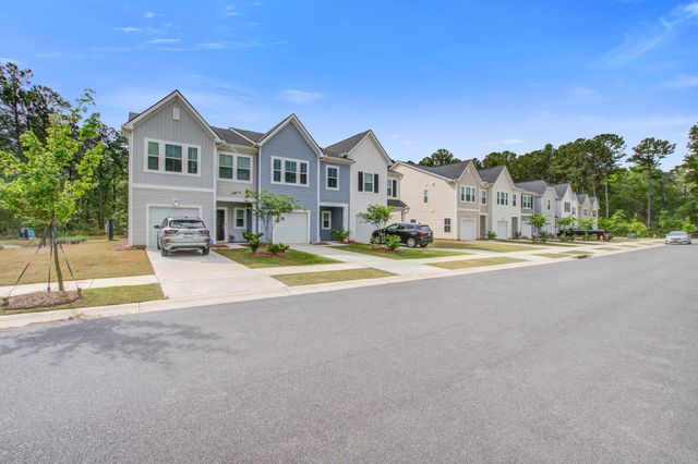 4105 Quincy Adams Lane, North Charleston, SC 29418