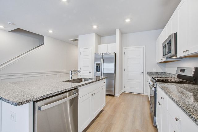 4105 Quincy Adams Lane, North Charleston, SC 29418