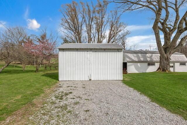 5079 Cincinnati Zanesville Road NE, Lancaster, OH 43130