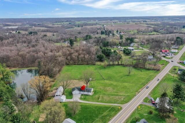 5079 Cincinnati Zanesville Road NE, Lancaster, OH 43130