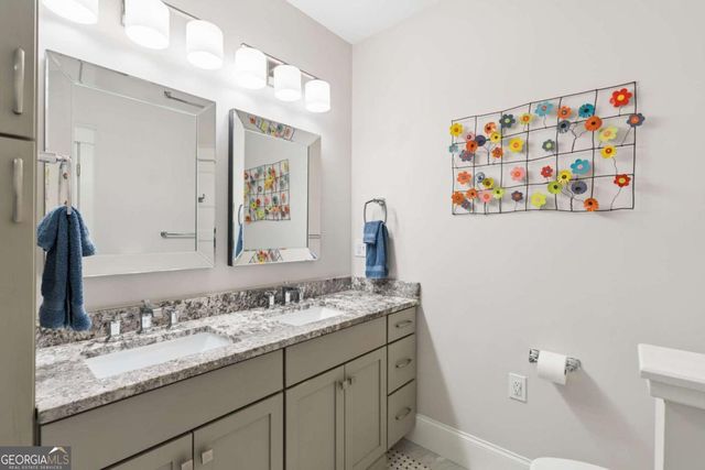 776 Yorkshire Road NE, Atlanta, GA 30306