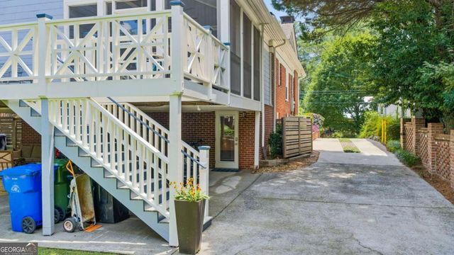776 Yorkshire Road NE, Atlanta, GA 30306