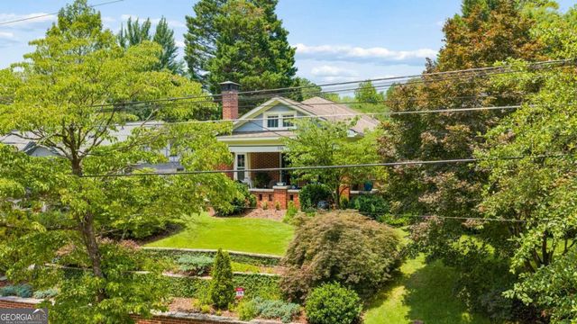 776 Yorkshire Road NE, Atlanta, GA 30306