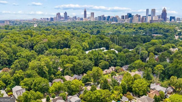 776 Yorkshire Road NE, Atlanta, GA 30306
