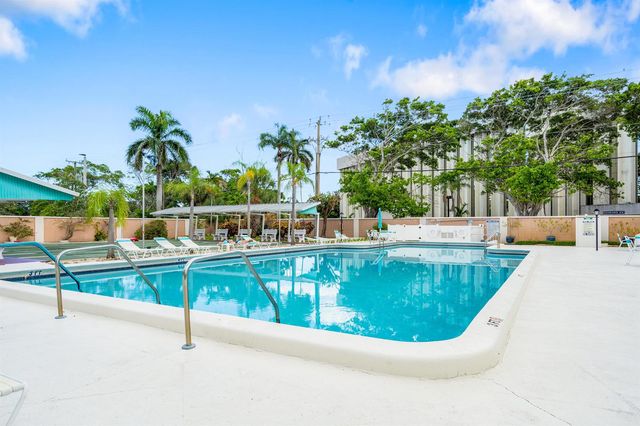 400 NE 20th Street, Boca Raton, FL 33431