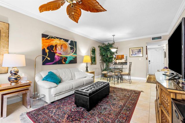 400 NE 20th Street, Boca Raton, FL 33431