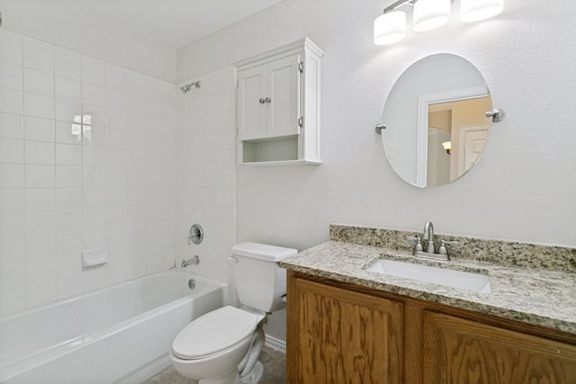 5513 Post Ridge Drive, Fort Worth, TX 76123