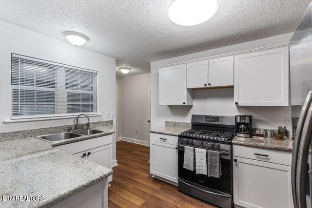 300 S Oak Street, Sweetwater, TN 37874