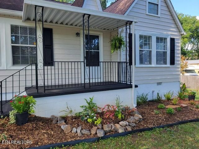 300 S Oak Street, Sweetwater, TN 37874