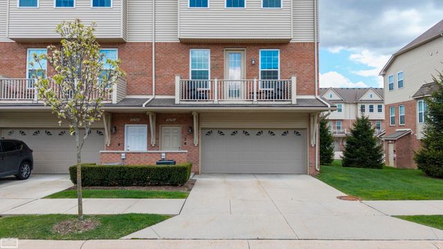 56756 Longhorn Drive, Utica, MI 48316
