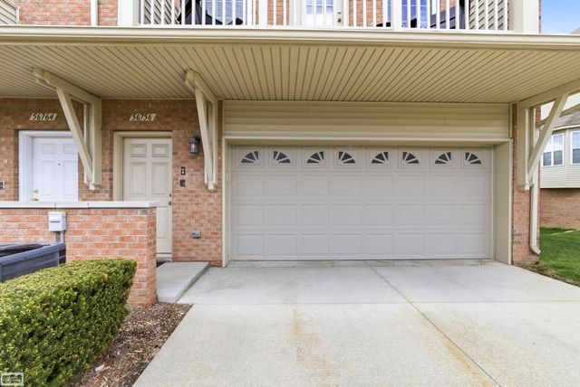 56756 Longhorn Drive, Utica, MI 48316