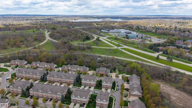 56756 Longhorn Drive, Utica, MI 48316