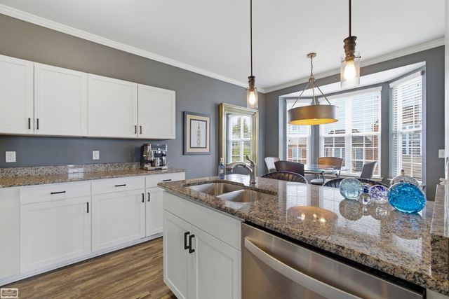 56756 Longhorn Drive, Utica, MI 48316