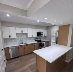 2508 Watertown Mall 81, Houston, TX 77057