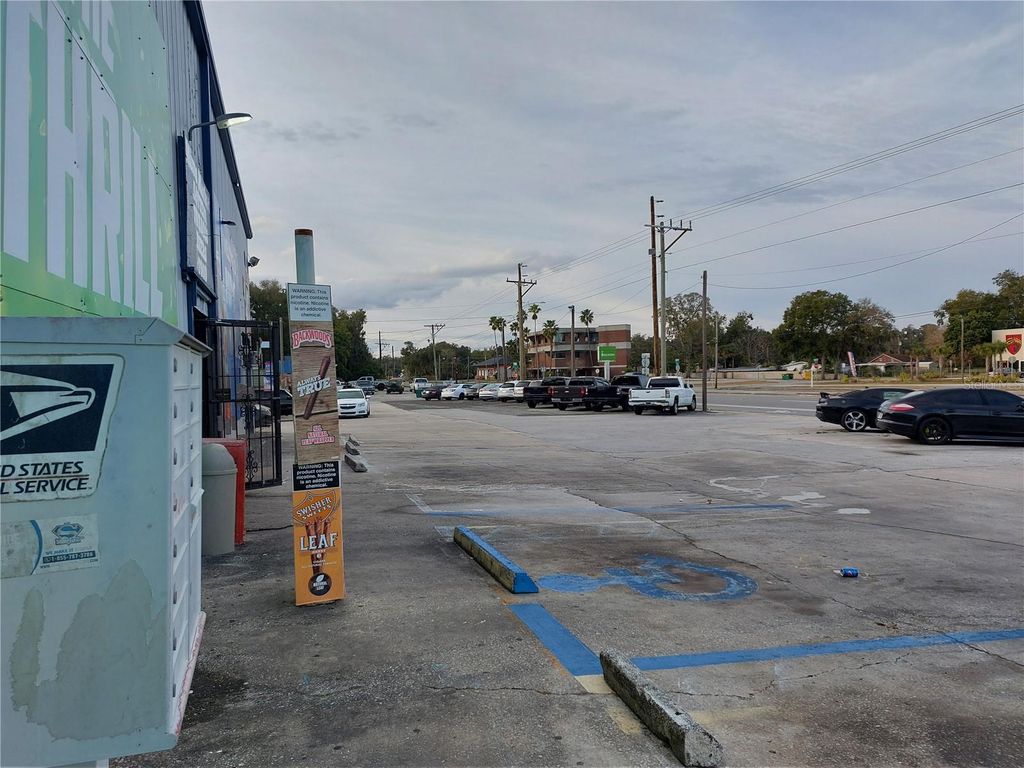 Image 4 of property listing at 2399 US 1, Mims, FL 32754