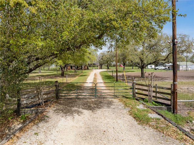 10626 Buls Road, Other, TX 77435