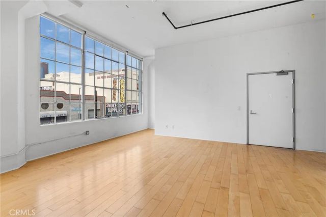 420 S San Pedro 211, Los Angeles, CA 90013
