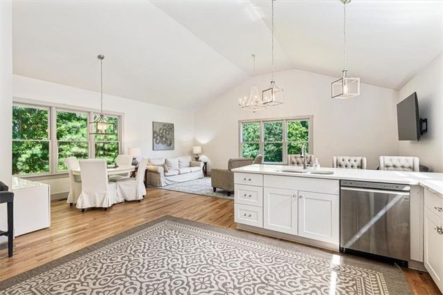 14125 Phillips Circle, Milton, GA 30004