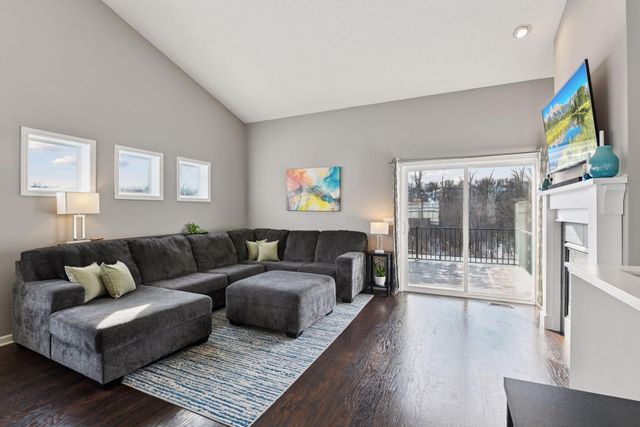 4023 127th Trail, Savage, MN 55378