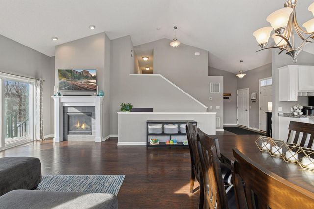 4023 127th Trail, Savage, MN 55378