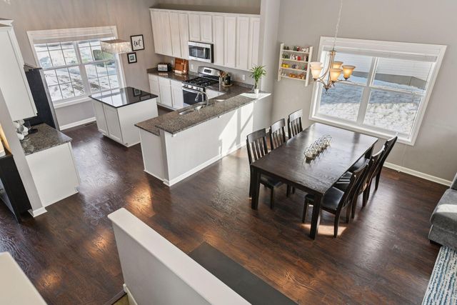 4023 127th Trail, Savage, MN 55378