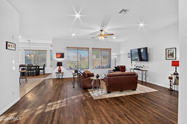 17910 W SILVERWOOD Drive, Goodyear, AZ 85338