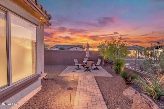 17910 W SILVERWOOD Drive, Goodyear, AZ 85338