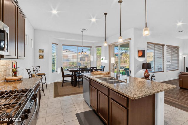 17910 W SILVERWOOD Drive, Goodyear, AZ 85338