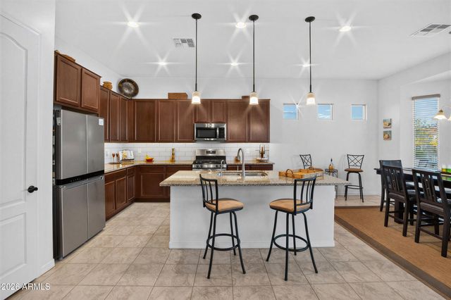 17910 W SILVERWOOD Drive, Goodyear, AZ 85338