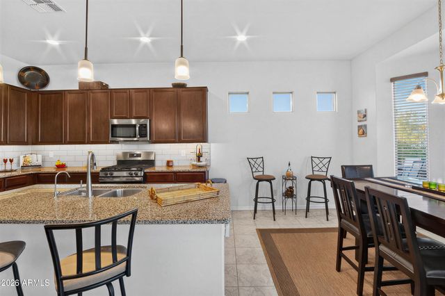 17910 W SILVERWOOD Drive, Goodyear, AZ 85338