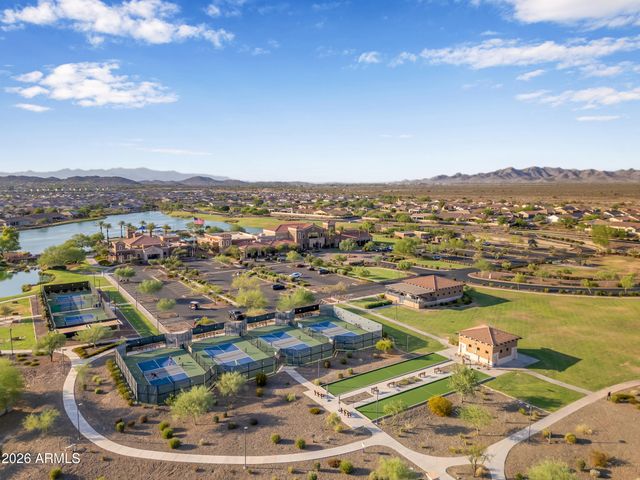 17910 W SILVERWOOD Drive, Goodyear, AZ 85338