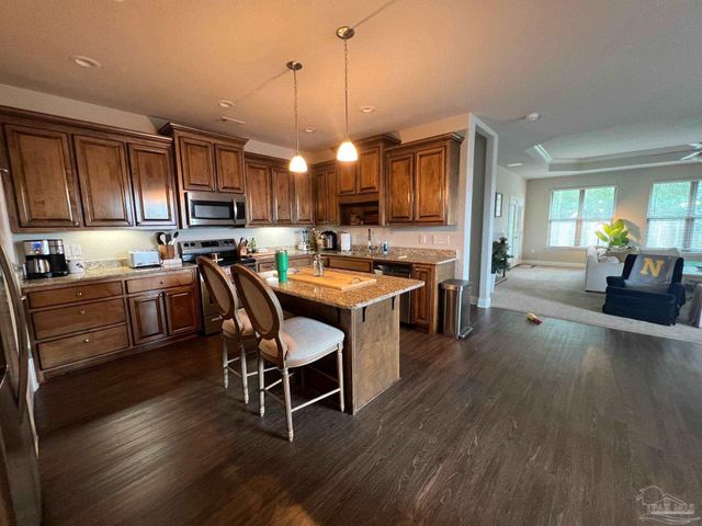 10851 Trailblazer Way, Pensacola, FL 32506