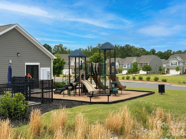 129 Slip Shot Lane, Troutman, NC 28166
