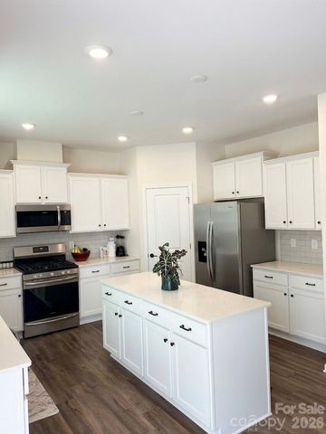 129 Slip Shot Lane, Troutman, NC 28166