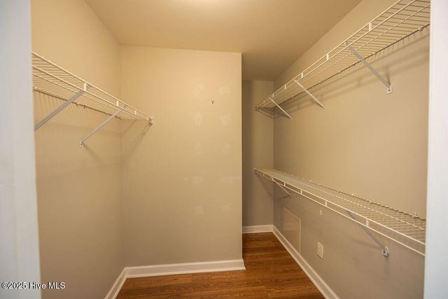 421 Commerce Avenue B, Morehead City, NC 28557
