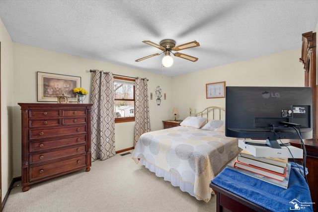 8811 Tamarack Road, Temperance, MI 48182