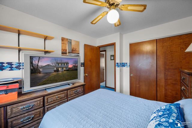 8811 Tamarack Road, Temperance, MI 48182