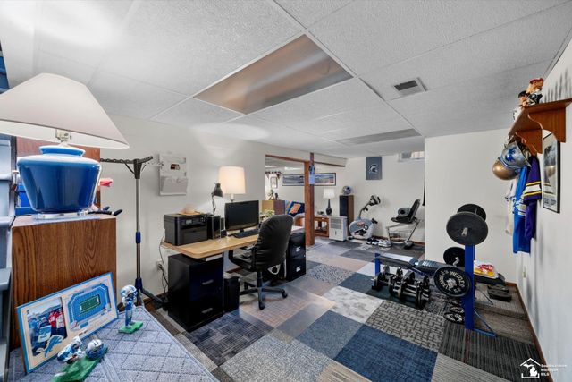 8811 Tamarack Road, Temperance, MI 48182