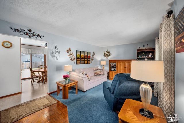 8811 Tamarack Road, Temperance, MI 48182