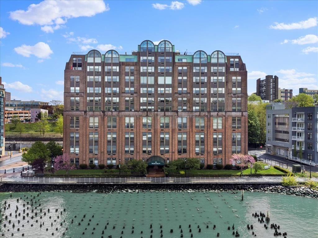 23 Water Grant Street 4I, Yonkers, NY 10701
