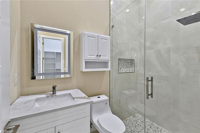 455 SE 17th AVE, Cape Coral, FL 33990