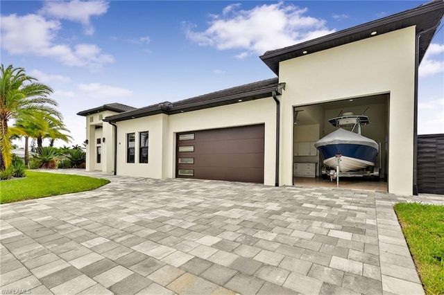 455 SE 17th AVE, Cape Coral, FL 33990