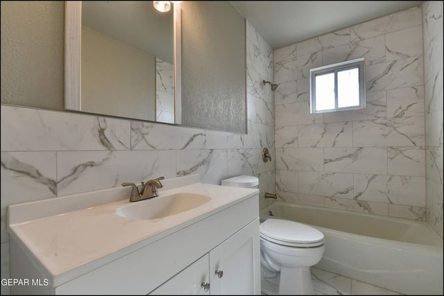 160 Silver Shadow Drive A, El Paso, TX 79912