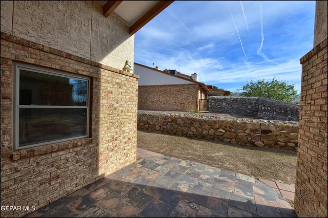 160 Silver Shadow Drive A, El Paso, TX 79912