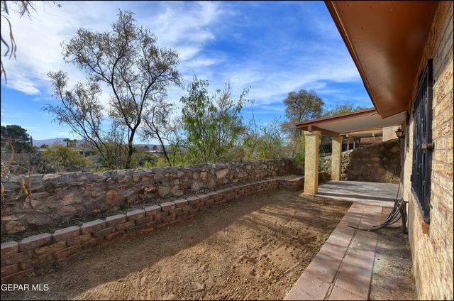 160 Silver Shadow Drive A, El Paso, TX 79912