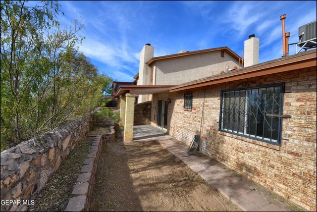 160 Silver Shadow Drive A, El Paso, TX 79912