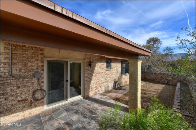 160 Silver Shadow Drive A, El Paso, TX 79912