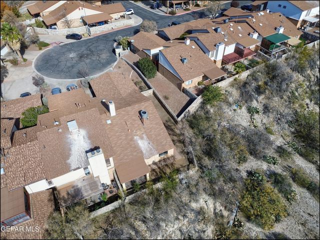 160 Silver Shadow Drive A, El Paso, TX 79912