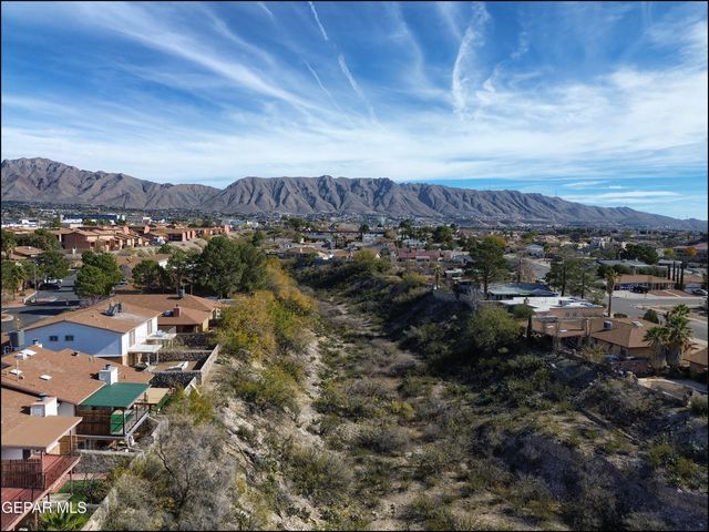 160 Silver Shadow Drive A, El Paso, TX 79912